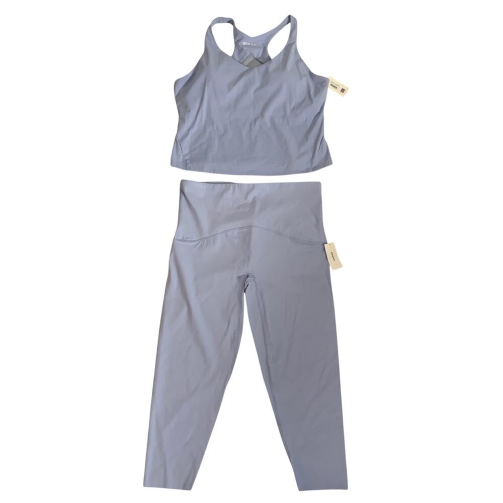 SPANX 2 pc Workout active shelf tank top and booty boost 7/8 bottoms